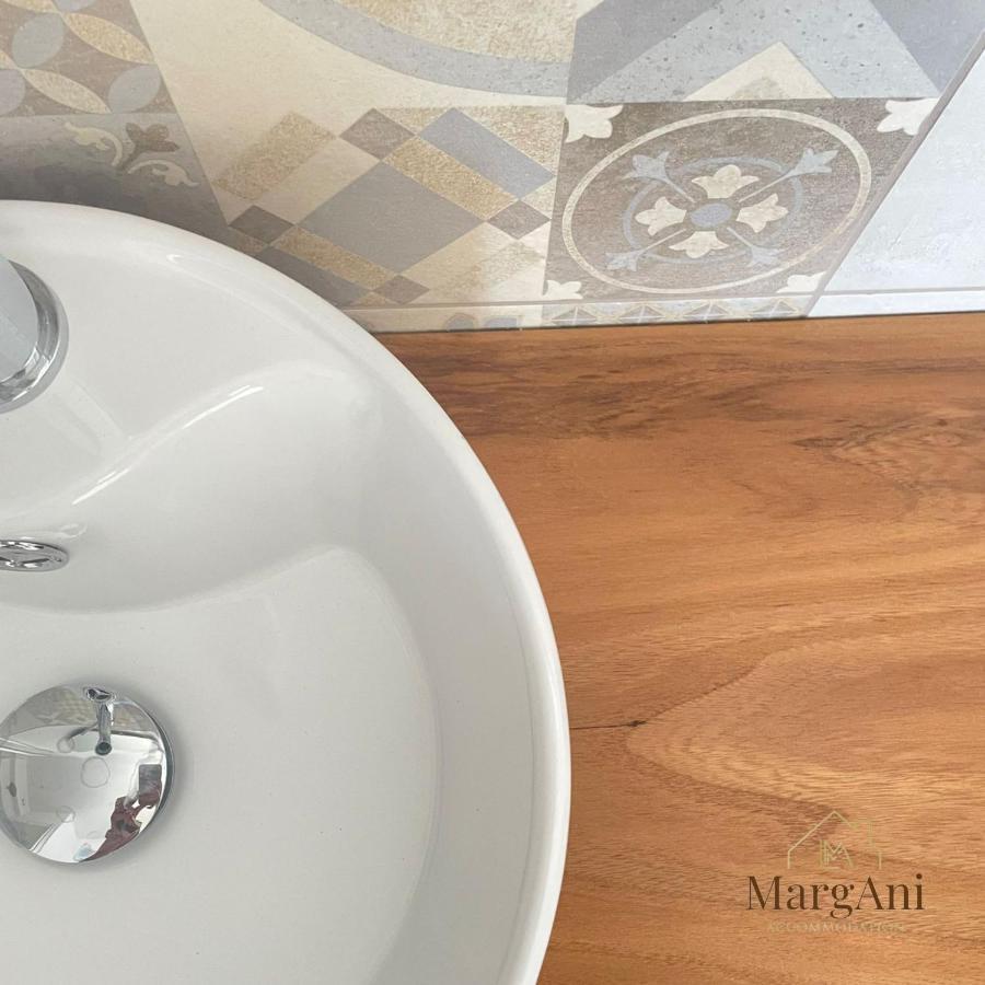 B&B Margani トロペーア エクステリア 写真