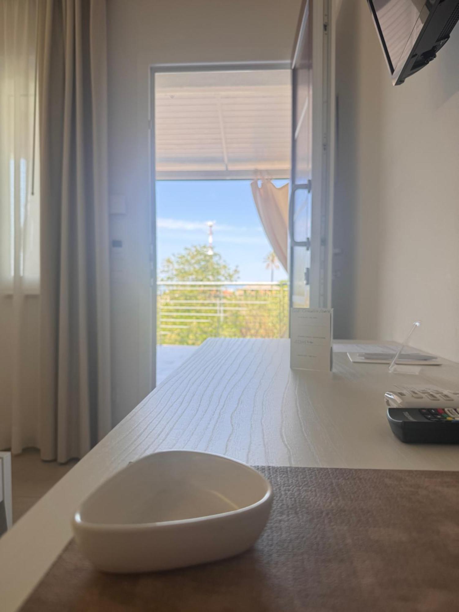B&B Margani トロペーア エクステリア 写真